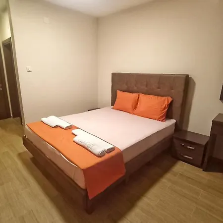 Miss Stone Hotel